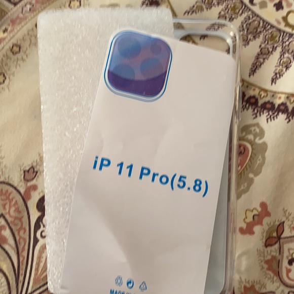 iPhone case - Picture 3 of 3